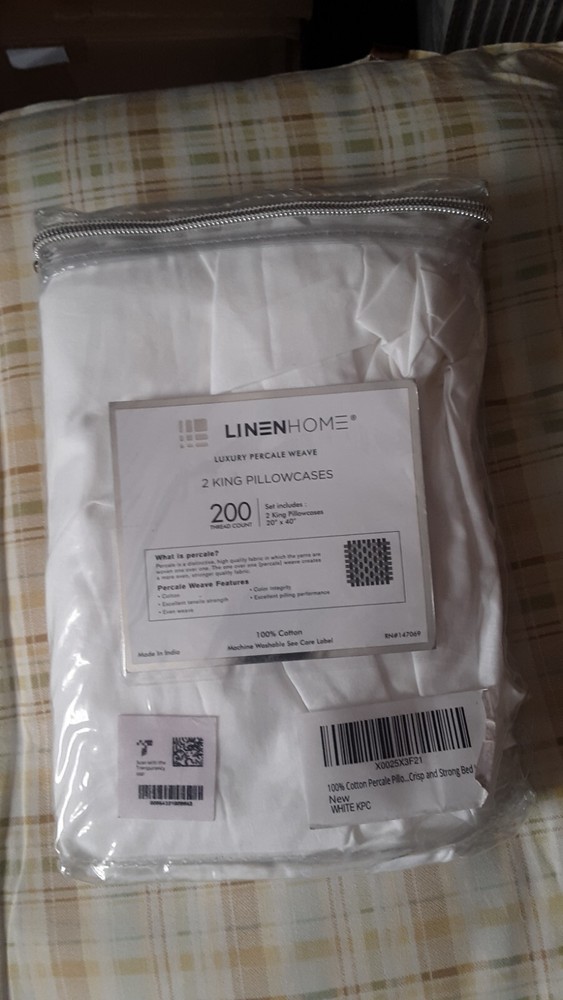 2 KING White Pillowcases. 200 Thread Count Cotton