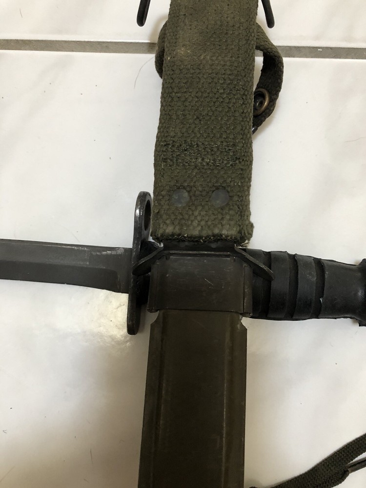 Boyonet rubber handle