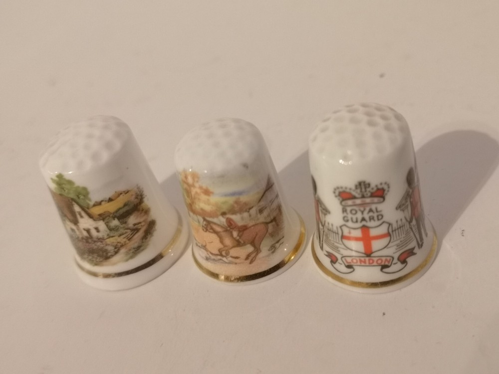 Bone China Thimble Royal Guard Etc X3
