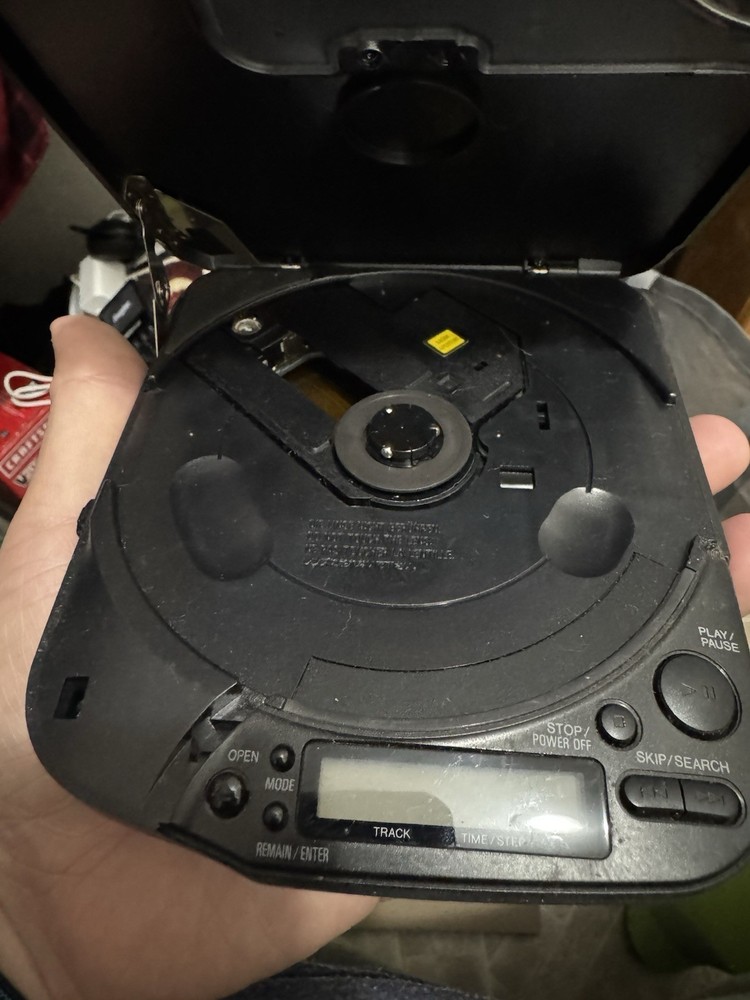 Rare Aiwa XP-7AU Compact Disc CD Player Untested Read Description