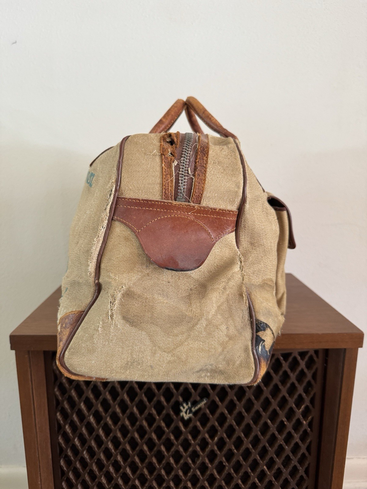 1950s Vtg Korean War Hand Painted Okinawa & Korea UN Forces Souvenir Duffel Bag