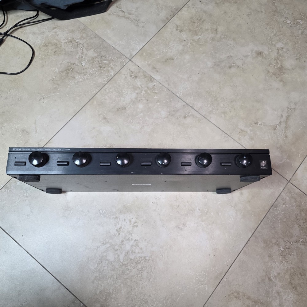 Niles SSVC-6 Speaker Selector Volume Control System 6 Zone Audio Switch