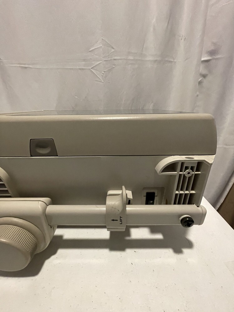 Apollo Portable Fold-Down Overhead Projector Model: Concept 2250 Tested Working