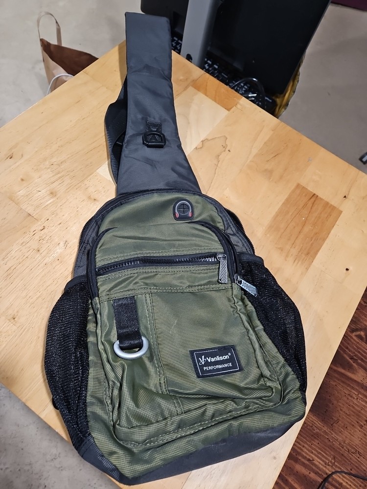 Vanlison Performance Crossbody Sling Daypack Green