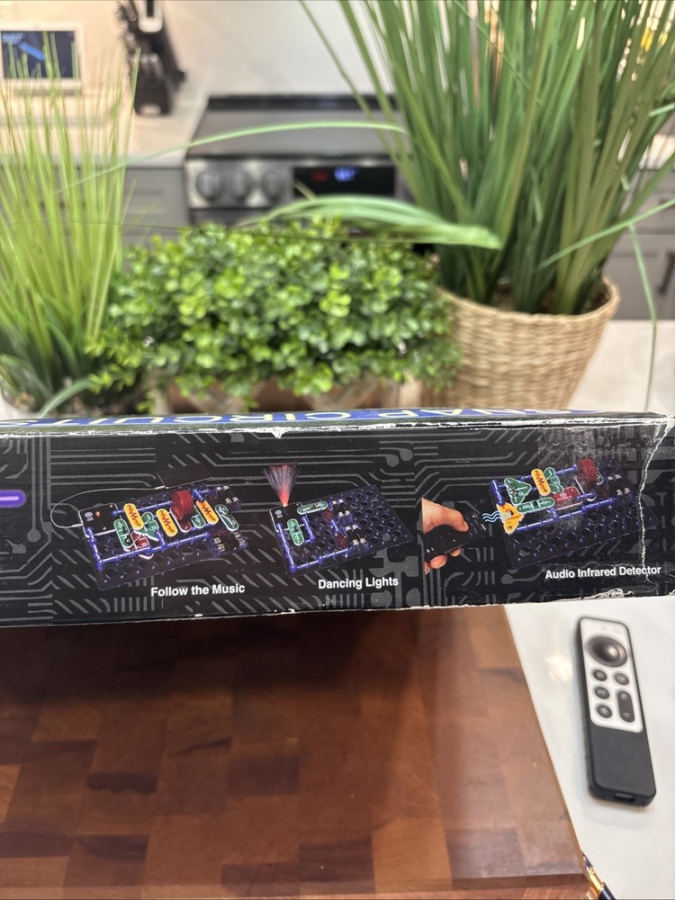 Elenco Snap Circuits Light Kit SCL175 Stem Projects Educational Electronics Kids