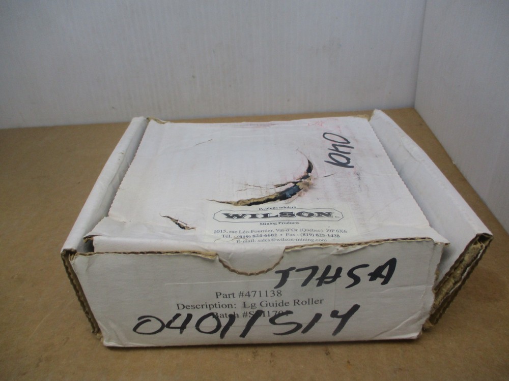 WILSON 471138 LARGE GUIDE ROLLER