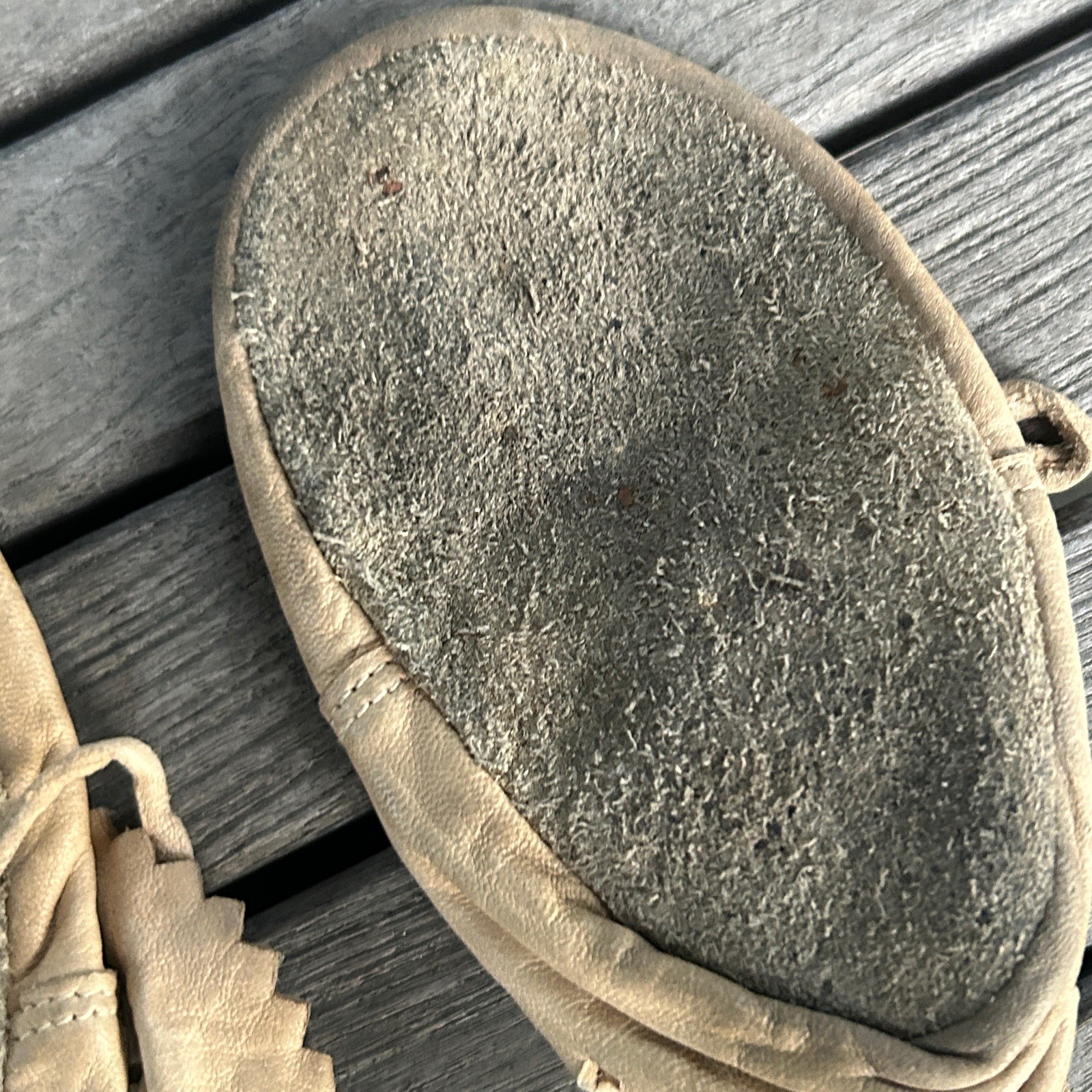 Vintage Native America Leather and Beadwork Toddler Moccasins