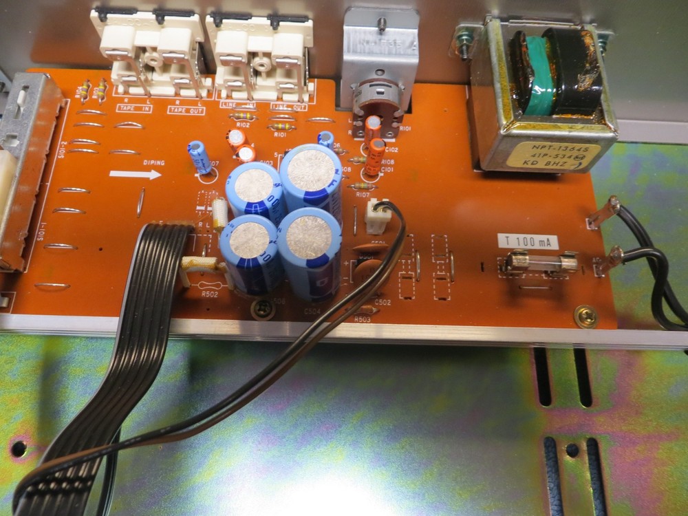 SAE TWO EQ10 3 BAND PARAMETRIC EQUALIZER WOOD PANEL SIDES