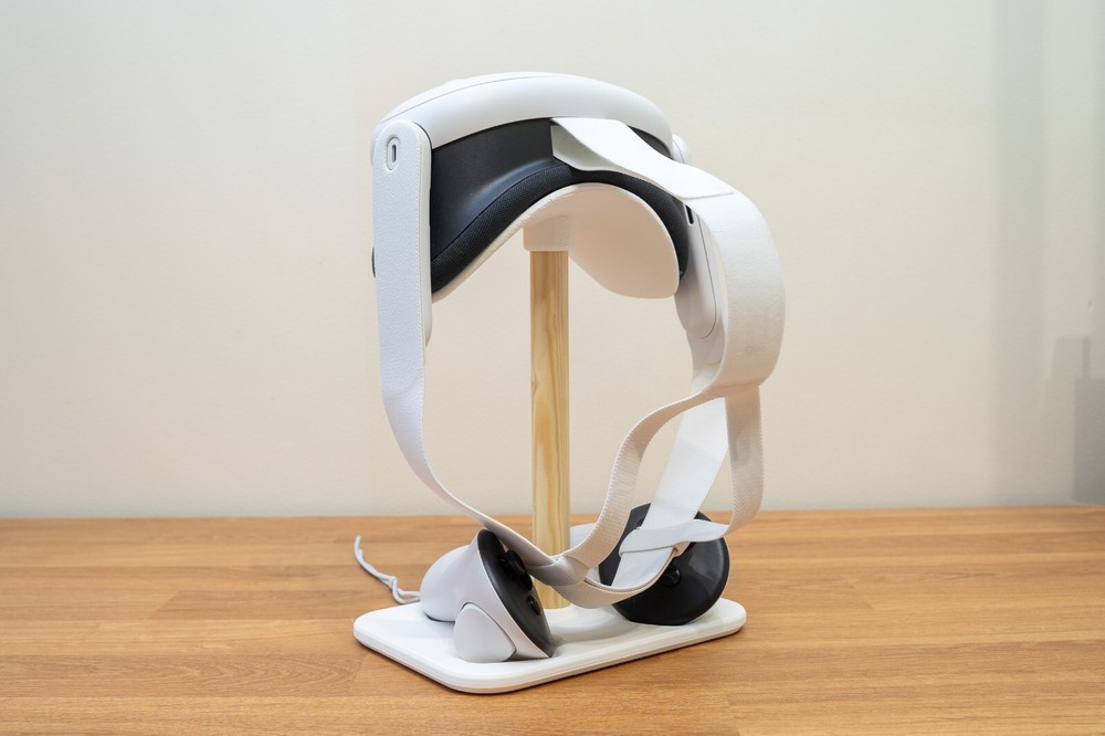 Stand for Quest 3 VR Headset | Meta Quest 3 compatible Display Dock