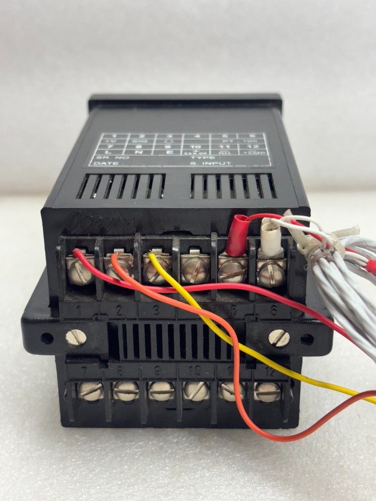 Microtronics Temp./ Rh Controller Used Free Shipping