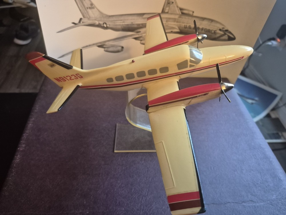 Cessna Conquest Desk Model Will Be Professionally Packaged