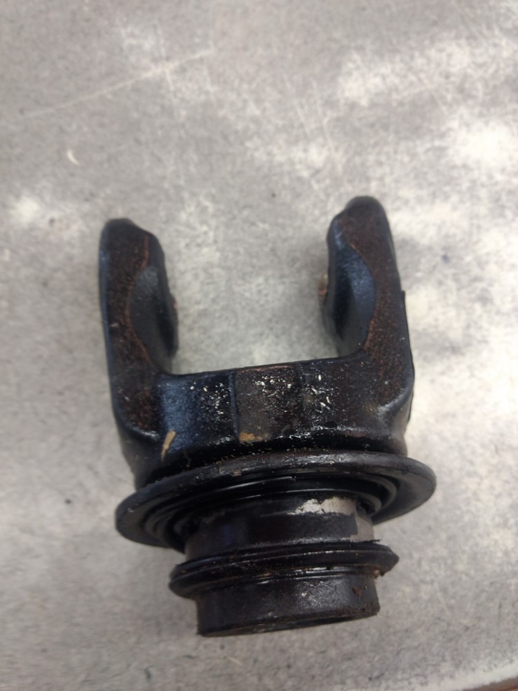 5720H3776 PTO YOKE