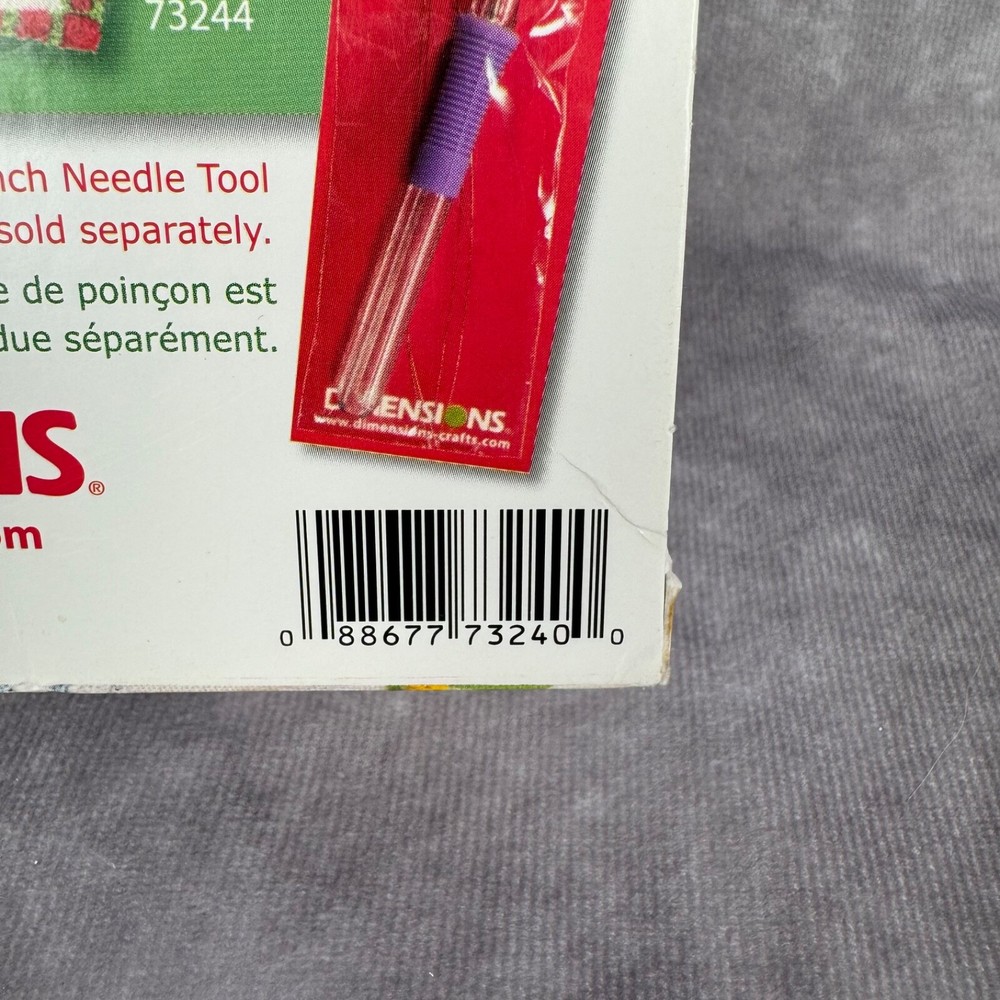 Dimension Punch Needle SANTA & TREE Stocking Kit 73240 VTG 2006