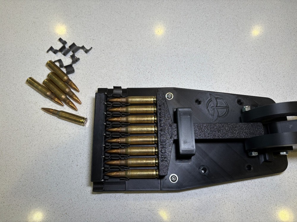 Linker/Delinker for M13 Links (308/7.62x51)