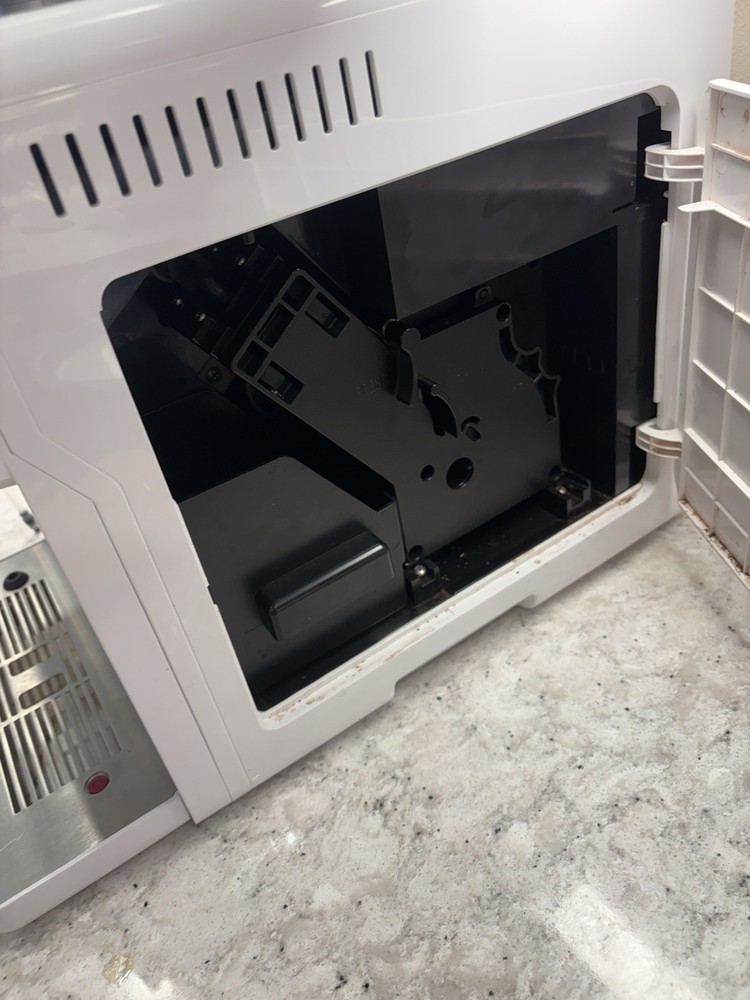 Terra Kaffe TK-01 Super Automatic Programmable Espresso Machine Pls Read!