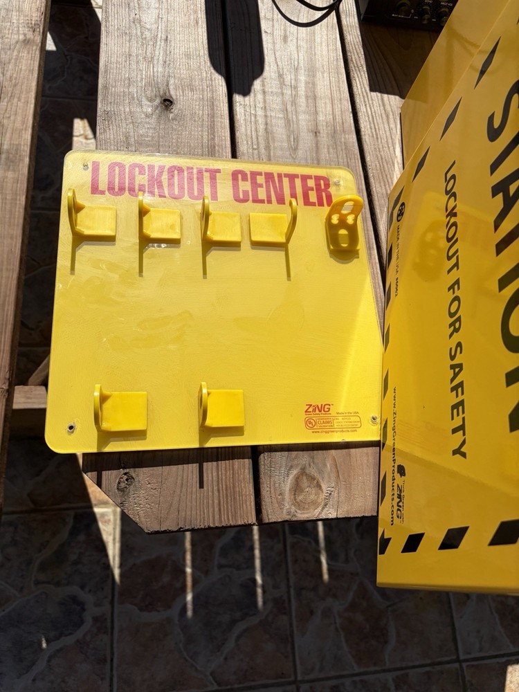 ZING Lockout Tagout Station Kit 6062 with 37 Components