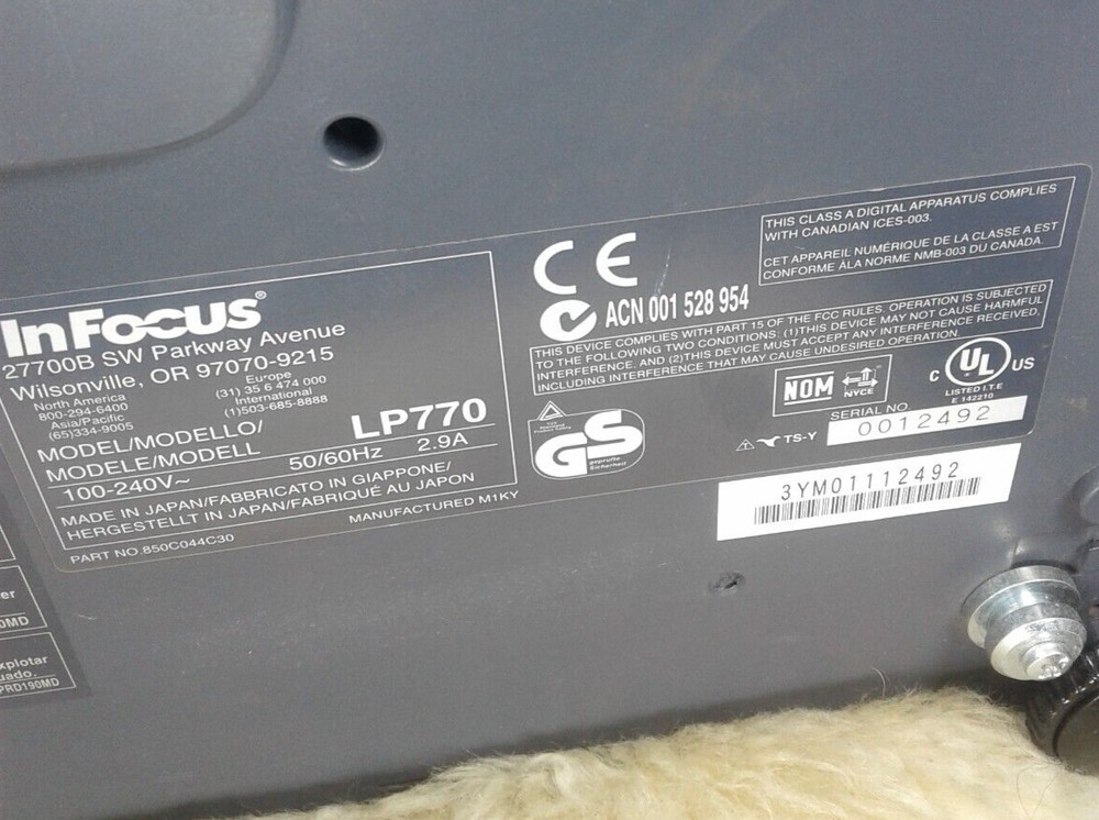 INFOCUS PROJECTOR CONFERENCE ROOM MEETING PRESENTATION HOME AUDIO VISUAL SYSTEM