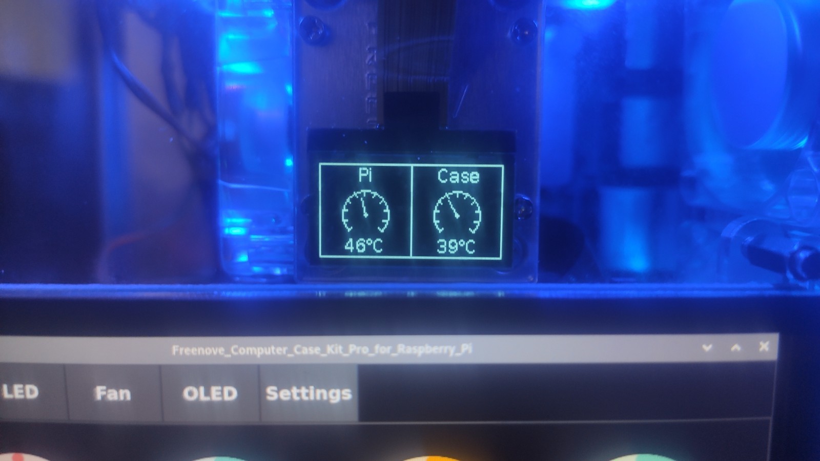 Raspberry Pi 5 8GB - 120GB Nvme SSD - 4.3" Screen NAS - Crypto Node - Emulation