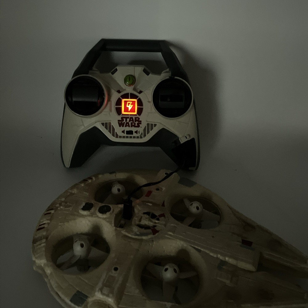 Air Hogs Star Wars Millenium Falcon RC Flying Drone Works, Needs Work