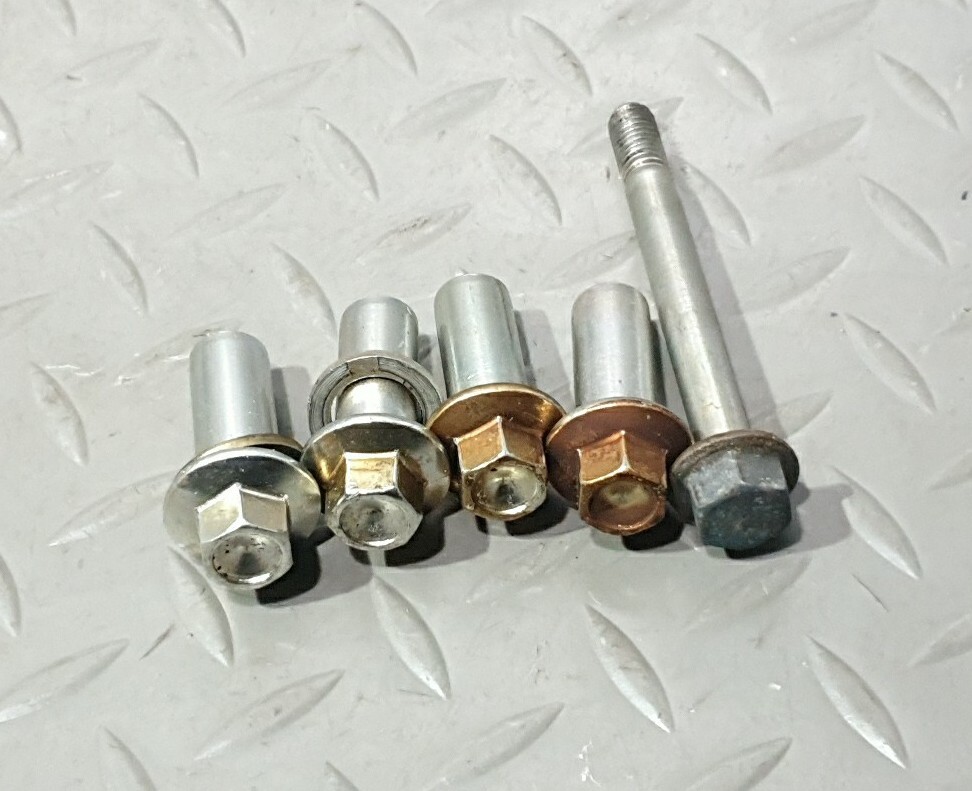 ♻️ Keeway K-Light 125 2018 - 2023 Engine Cylinder Head Bolts ♻️