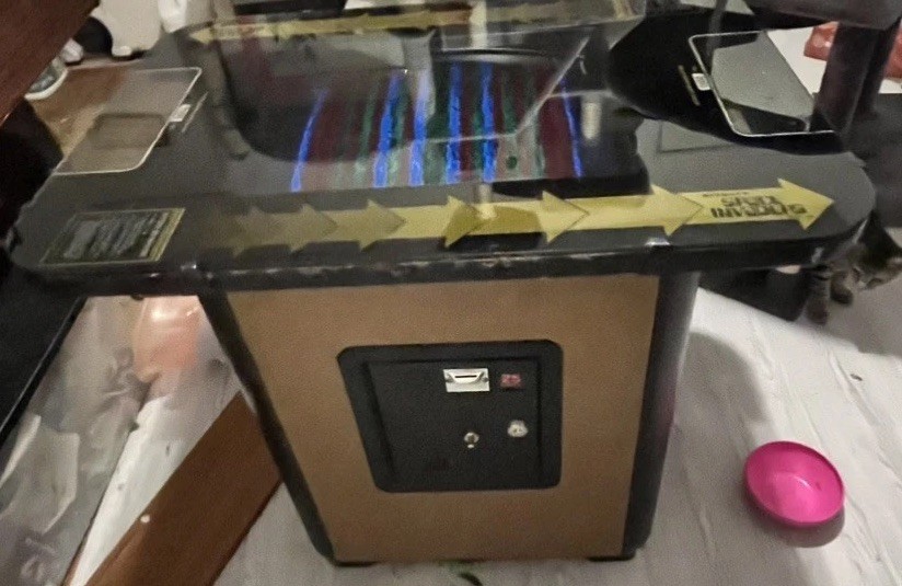 Original SPACE INVADERS Cocktail Table ARCADE MACHINE MIDWAY 1978