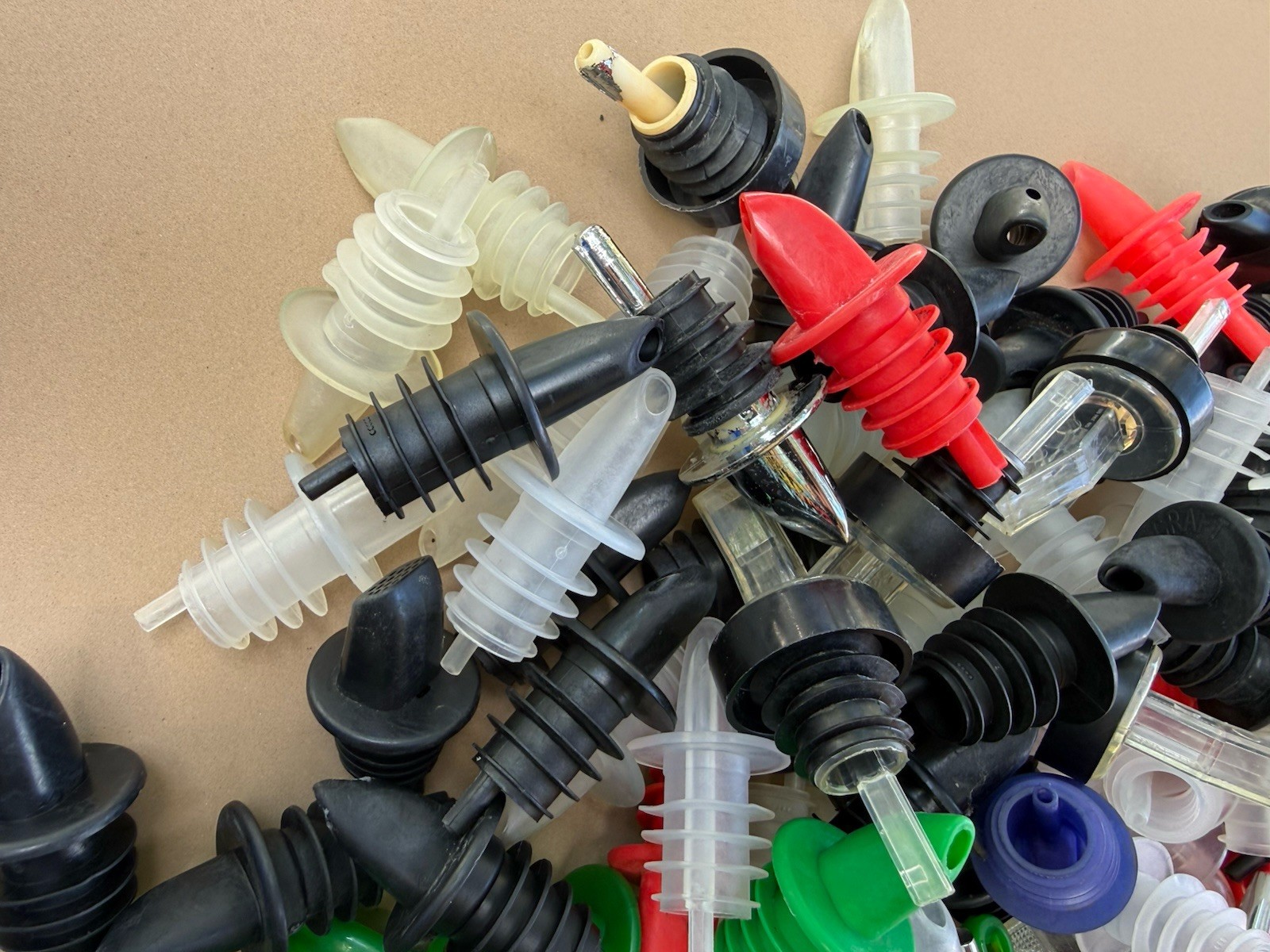 (Over 145) BAR LIQUOR BOTTLE POUR SPOUTS - Including Four Precision Pour Spouts