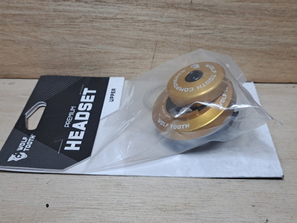 Wolf Tooth Headsets - Integrated Upper IS41/28.6, 8mm Stack, Gold / Knock-Block