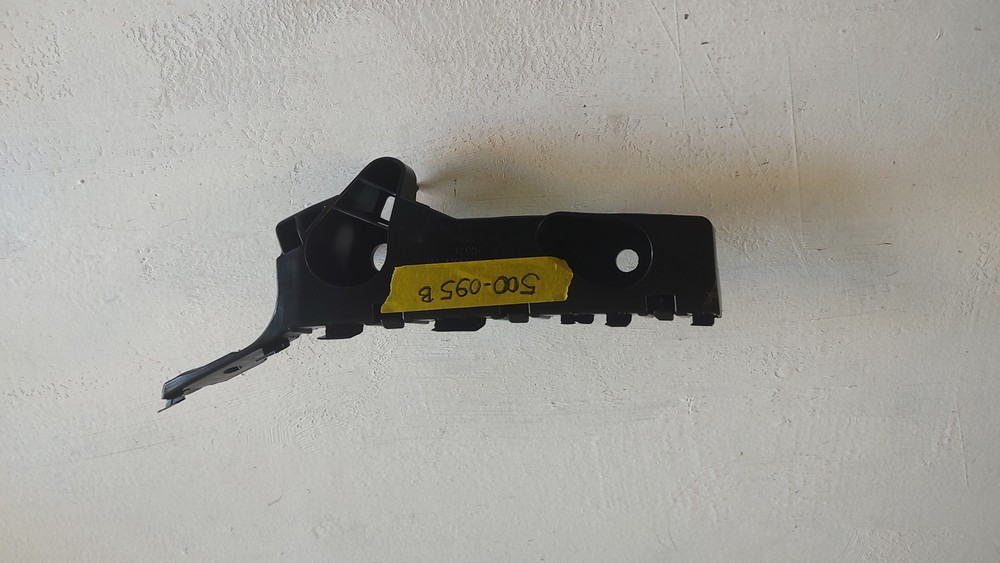 2017-2018 Mazda 3 SDN 2Pcs Front LFT/RT Bumper Retainers Brackets Mounting-OEM