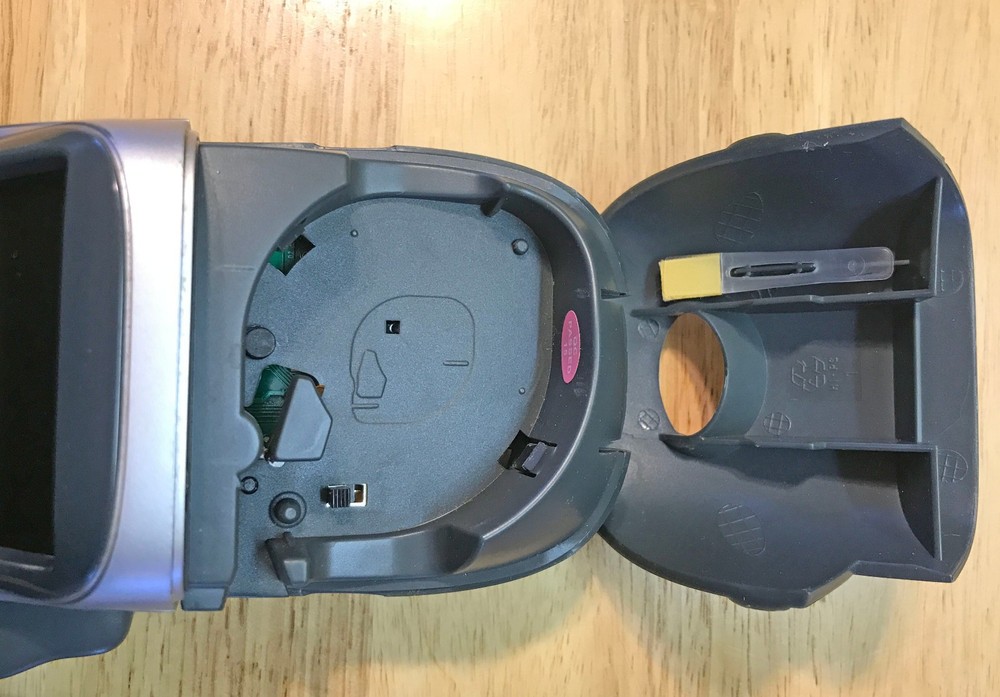 DYMO LETRATAG 100H PLUS THERMAL PRINTER LABEL MAKER w/ EXTRAS