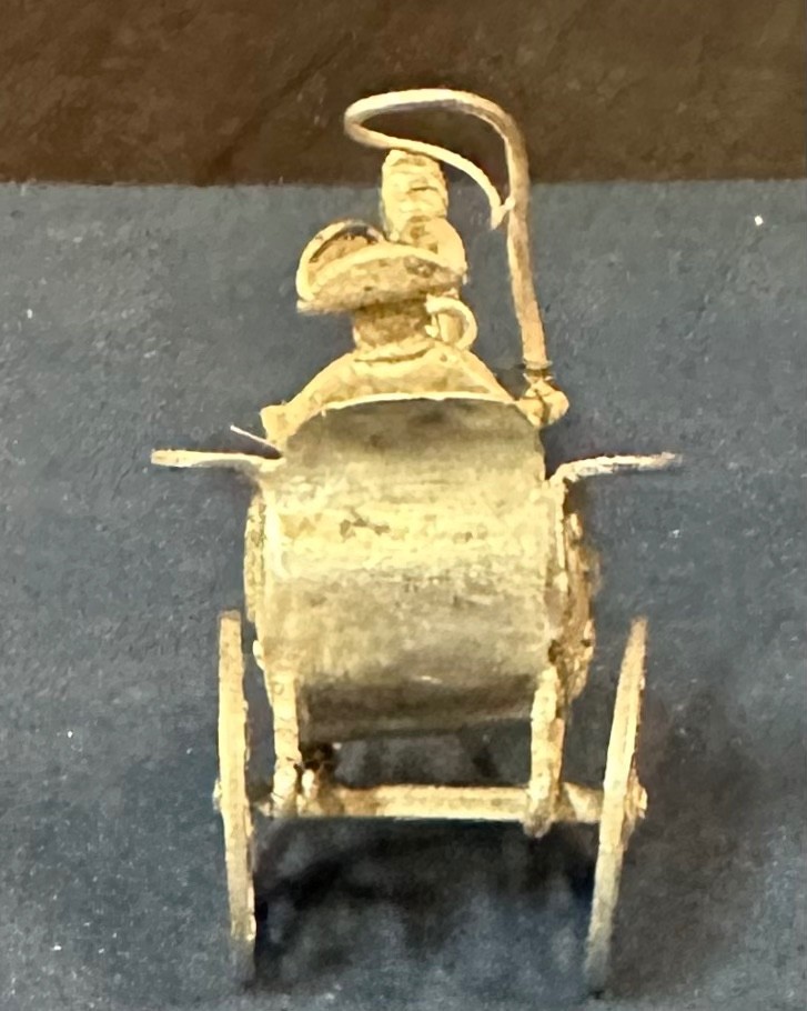 Miniature 800 Silver Coach & Horse