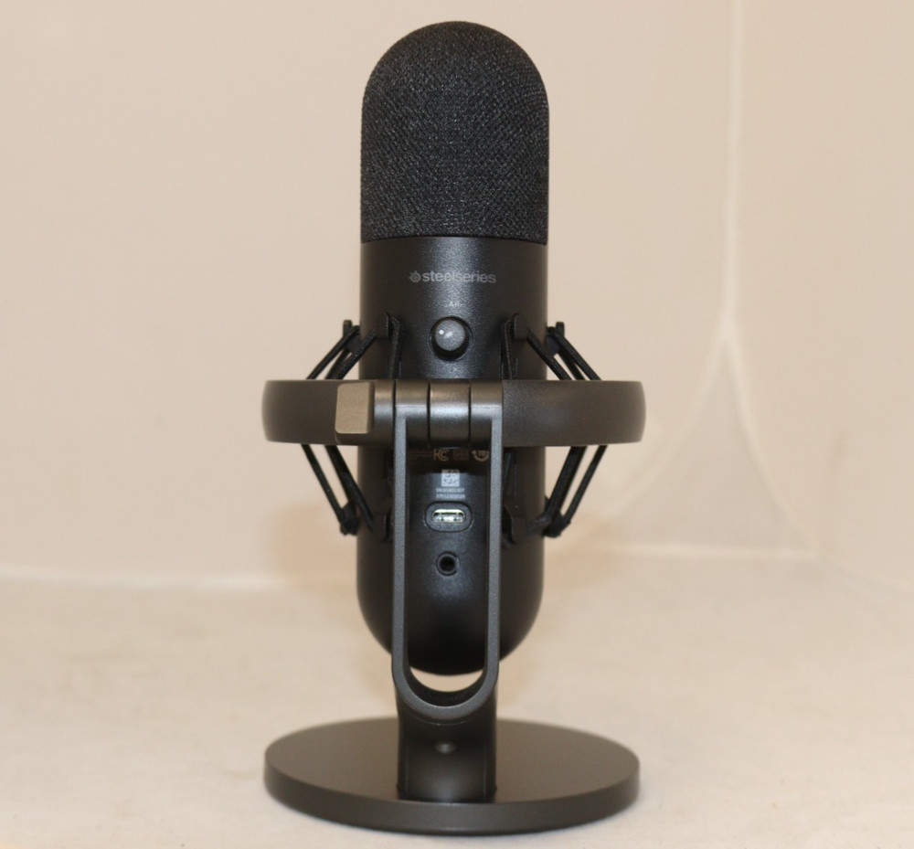 SteelSeries Alias USB Microphone