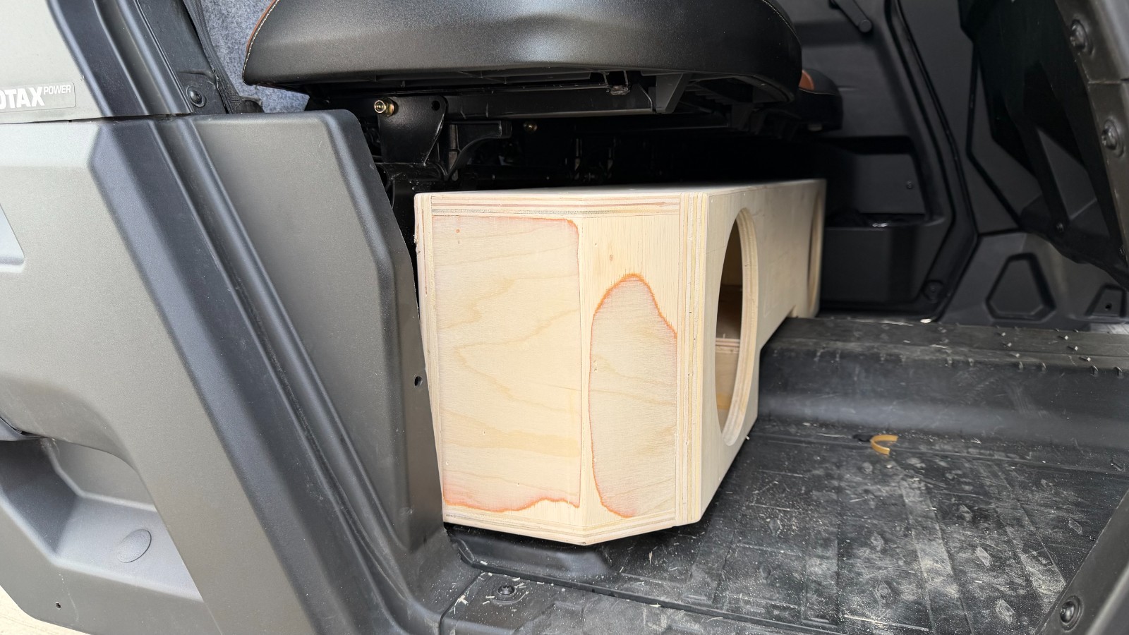 Can Am Defender 16-25 Under Seats Subwoofer Box 2X10" Sealed Birch 3/4