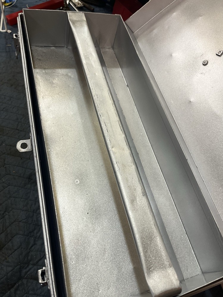 Vintage Snap - On Tool Box KR 25A