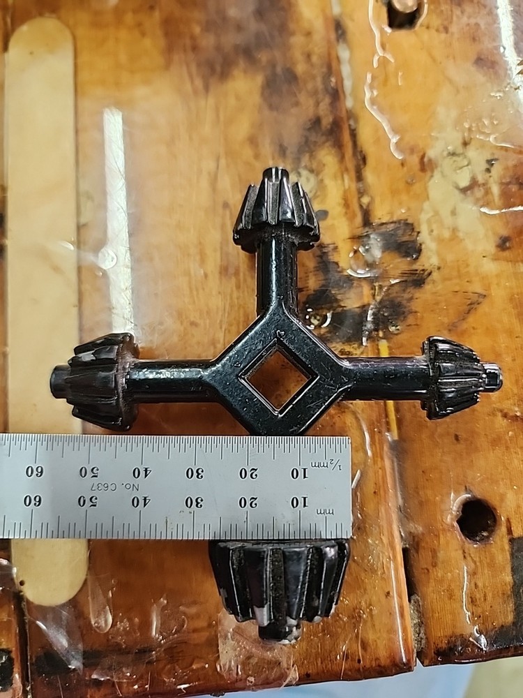New 4 Way Drill Press Chuck Key LARGE  Universal Combination