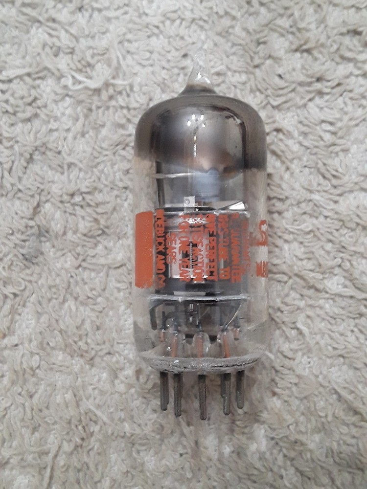 NOS Silvertone 6AM8 Vacuum Tube - White Box - Tested