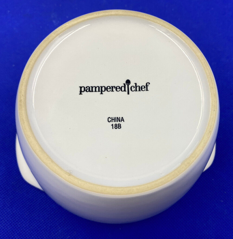Pampered Chef Breakfast Sandwich Maker #2634 - Bottom Replacement Part Microwave