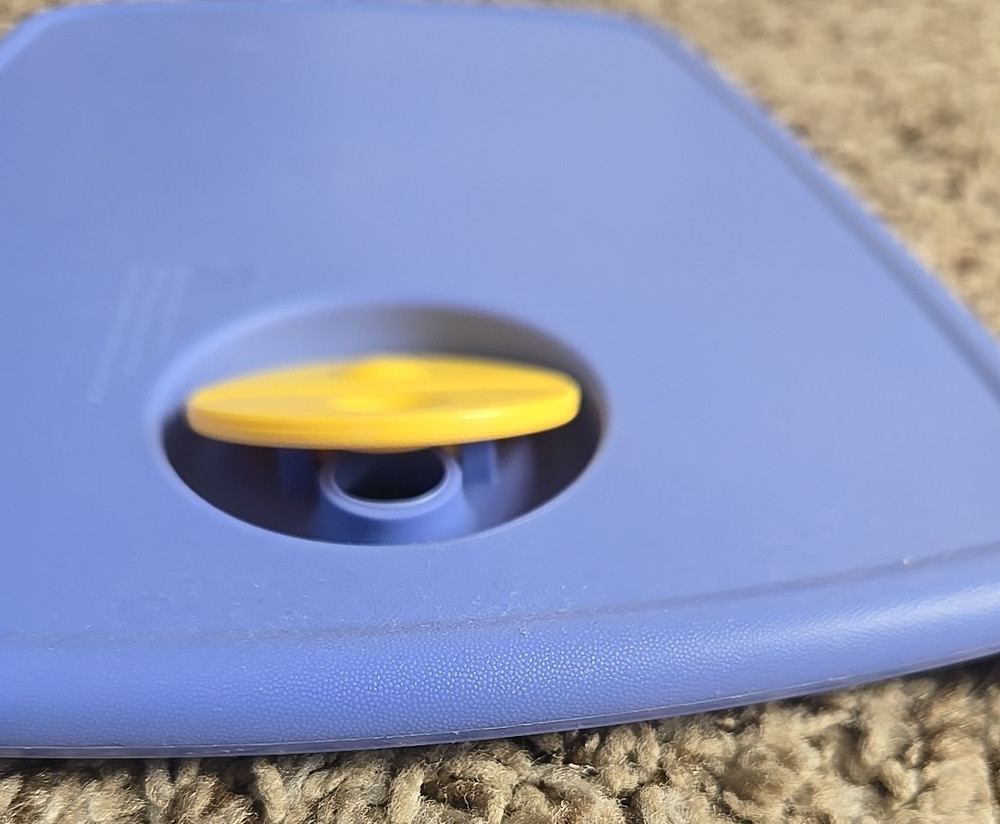 Tupperware Microwave Replacement Lid Blue 11"x7.5" Rectangle
