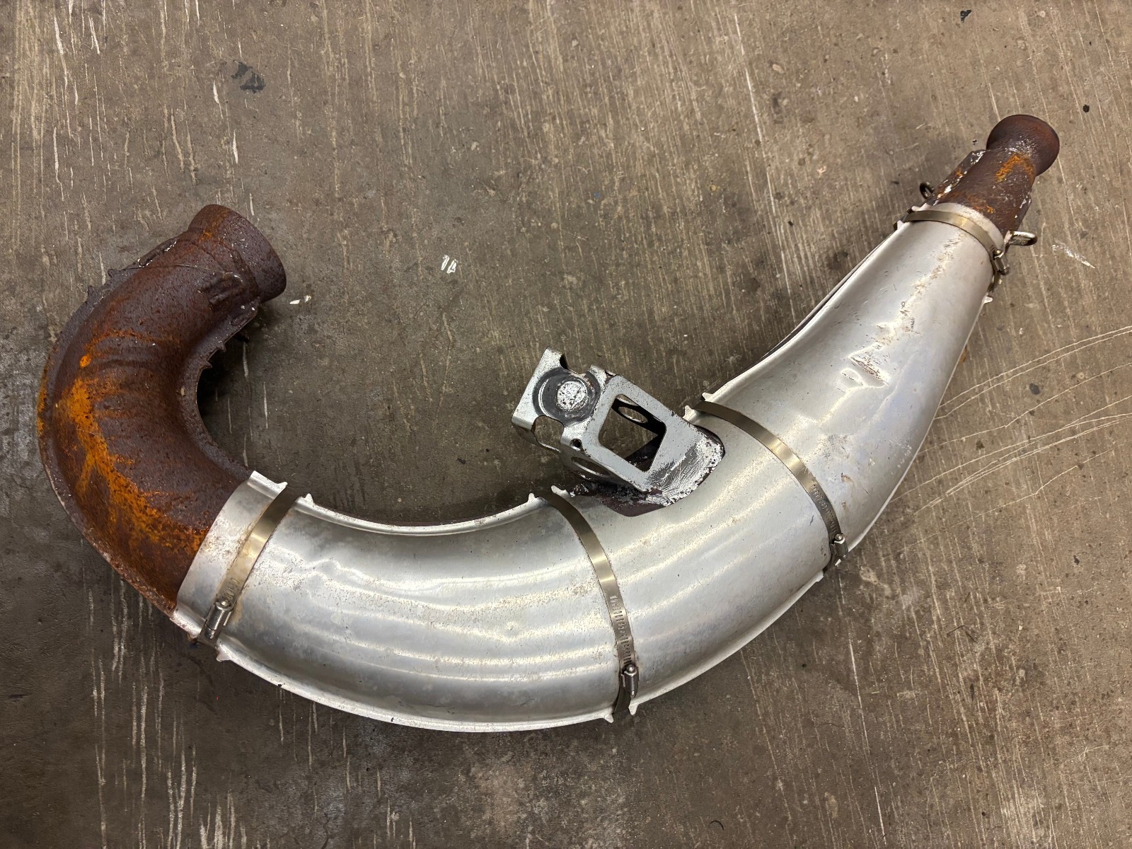 2001 Polaris XC 600 Edge RMK Classic OEM Exhaust Tuned Pipe 02 03 04 05