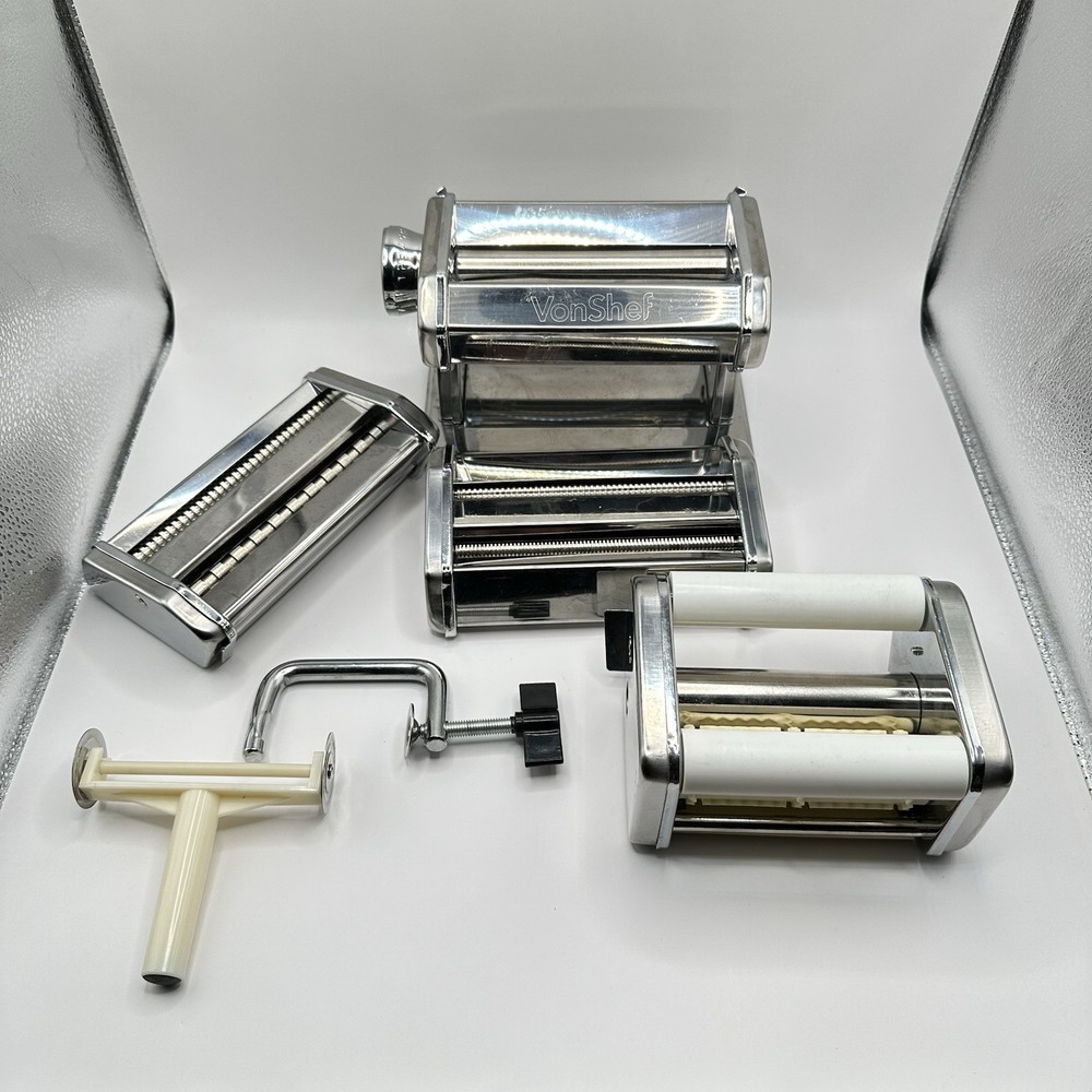 Vonshef Pasta Maker 07/252 With Attachments, good condition