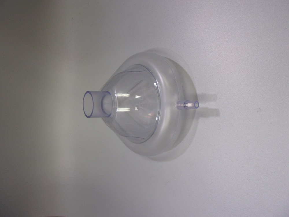 1 Adult CPR Training Mask with refillable bladder