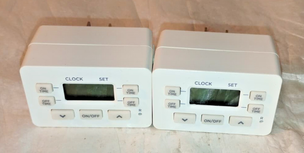 UltraPro 24hr Digital Bar Outlet Timer 1Polarized, 2 Pack 45959 2 Programmable
