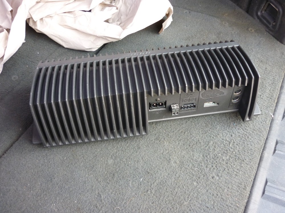 x4 Bose Lifestyle SA2 Power Amplifiers *UNTESTED*