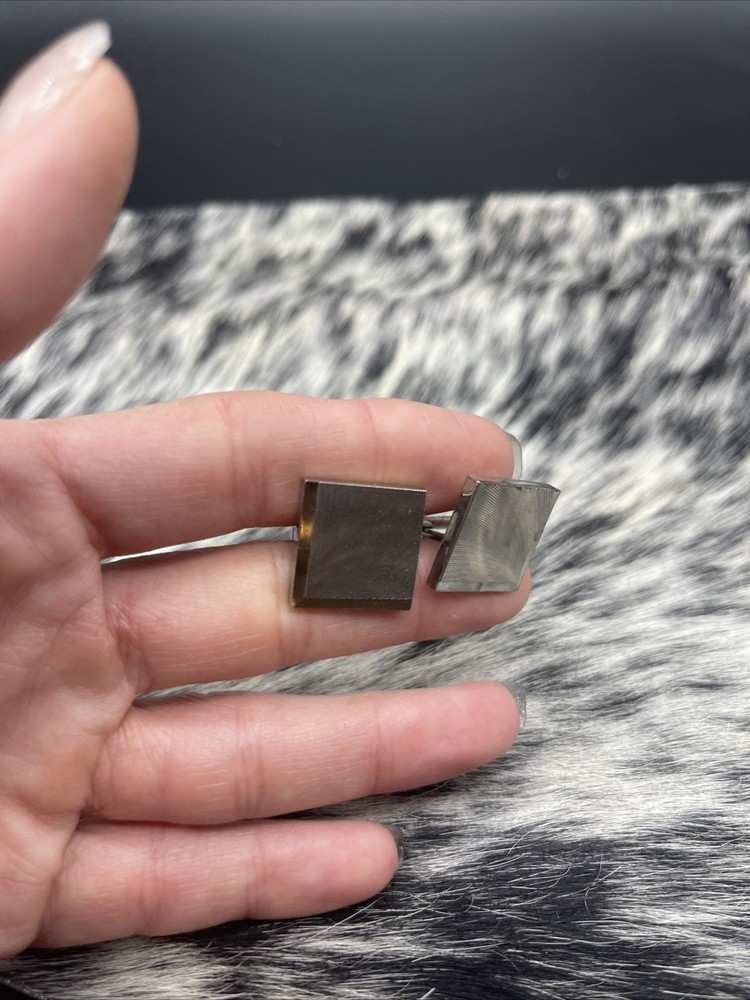 Stunning Silvertone Vintage Cuff Links #Q41