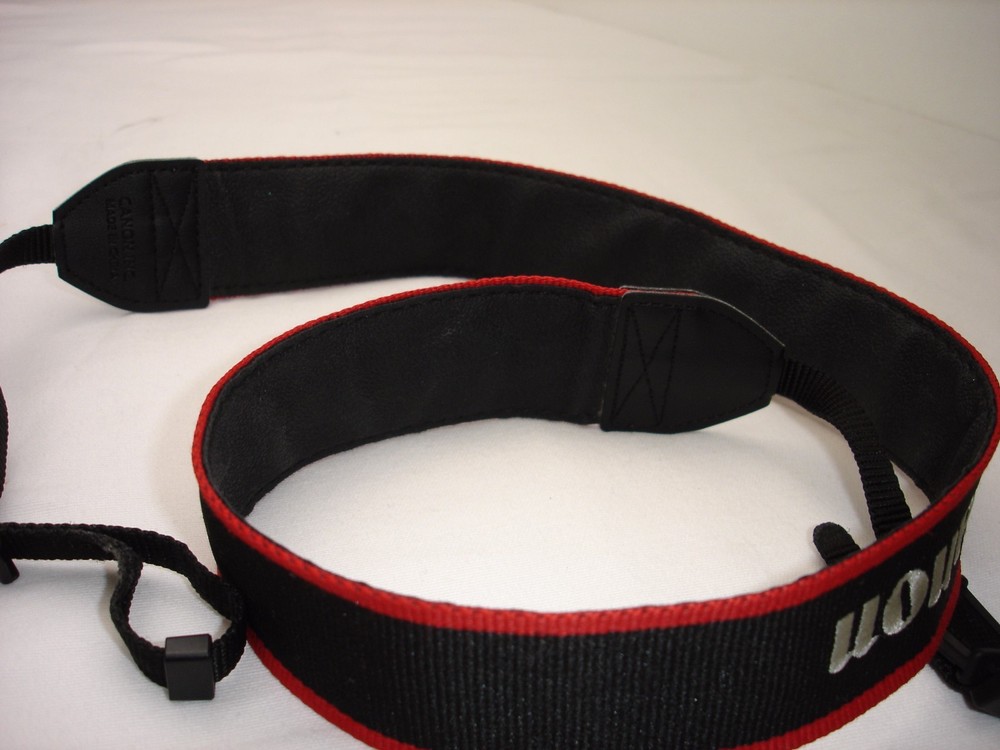 CANON EOS 70D CAMERA NECK STRAP