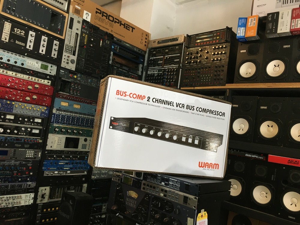 Warm Audio 2 Ch VCA BUS Compressor rack  in box  ARMENS