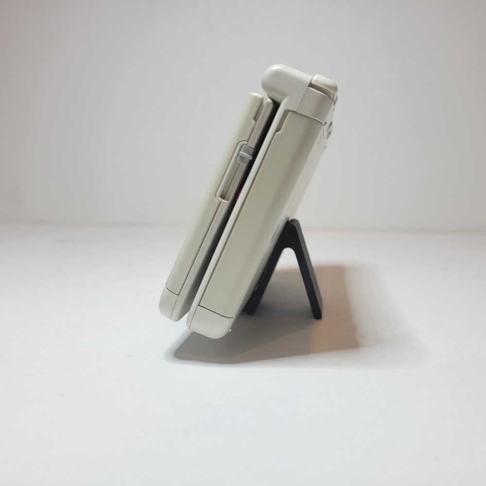 3 PACK New Nintendo 3DS Discrete Display Stand Holder Black