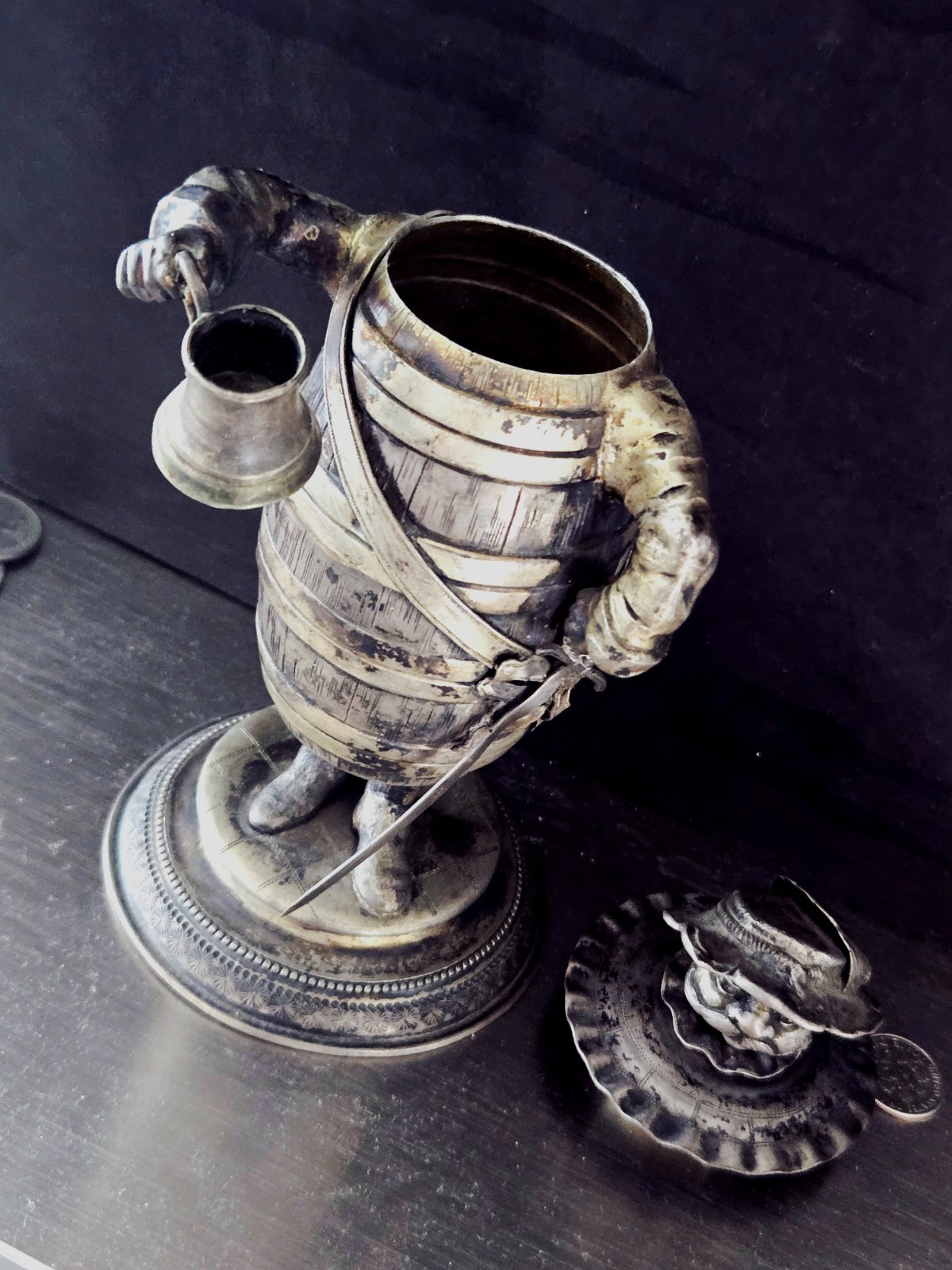 ANTIQUE HANAU GERMAN STERLING SILVER CUP TANKARD BEER STEIN DRUNK MAN FIGURE