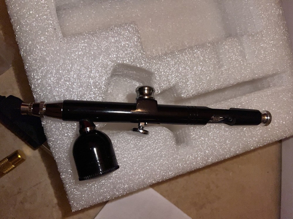 Mini Airbrush Kit With Compressor READ