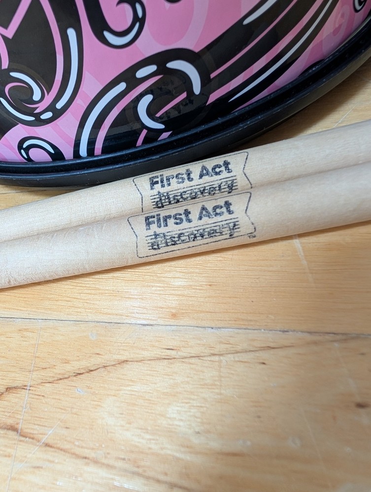 First Act Discovery Tom Drum Pink Heart Wings