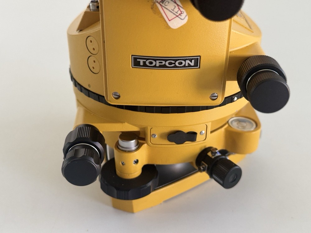 Topcon GTS-2B Total Station ~ Case, Controller, & Accessories - Untested, As-Is